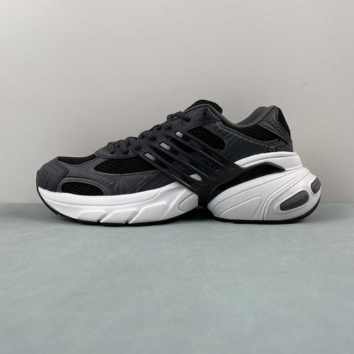 R Adidas Adistar XLG  IH4849  36-45